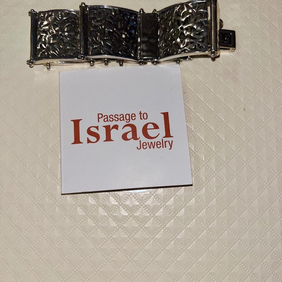 Passage to Israel sterling silver panel bracelet - Picture 1 of 4